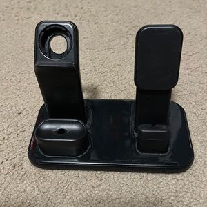 iPhone/Apple Watch/AirPods charger station